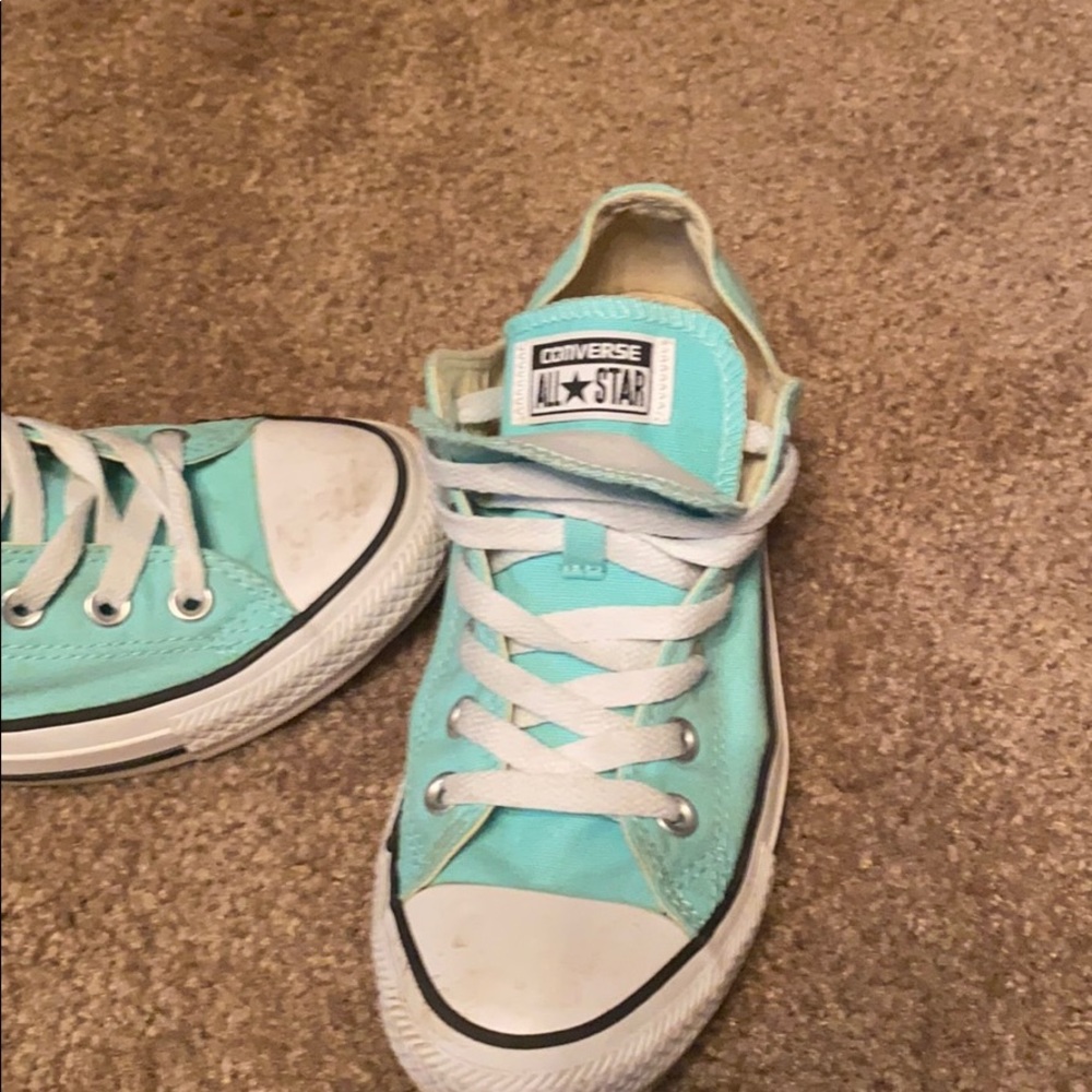 Convers - Picture 4 of 4